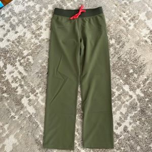 Figs Livingston women’s scrub pants - XS color: dark olive